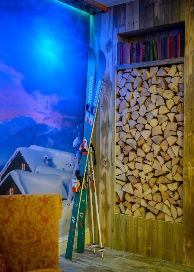 Anastasia'S Secret! Cupar Swiss Alpine Style Apartment Exterior photo
